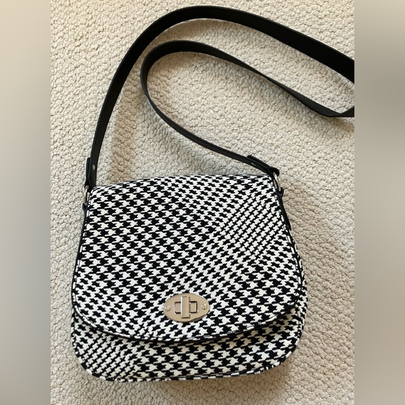 Talbots Black White Herringbone Ladies Purse Handbag - Like New - Shoulder Strap - Picture 1 of 5